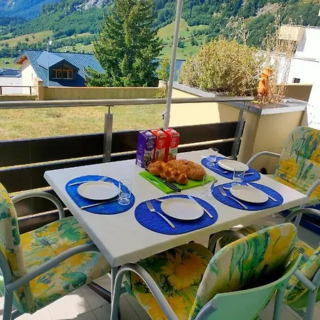 Apartment Charmant De 3,5 Pieces Avec Balcon *